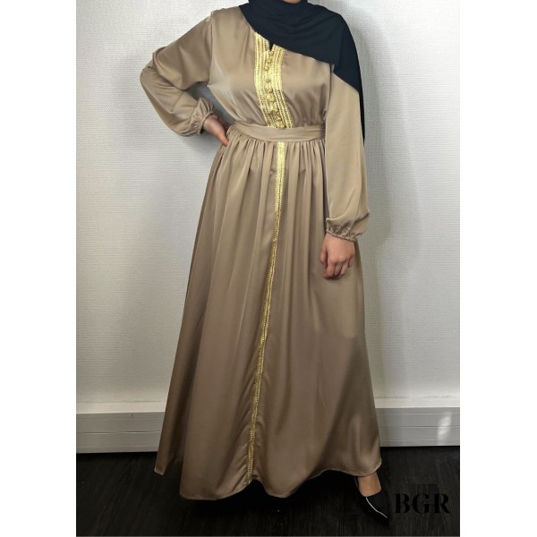 Robe Brodée Longue Avec Ceinture Beige