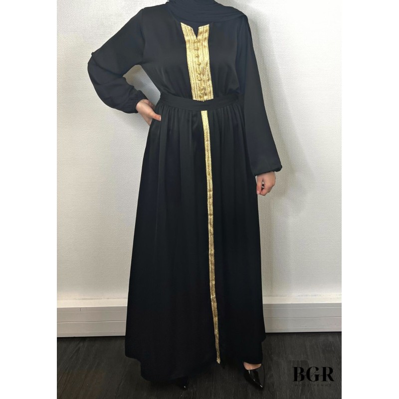 Robe Brodée Longue Avec Ceinture Noir