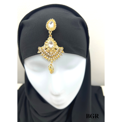 "Bijoux de hijab pour femme : ajoutez une touche d'élégance à votre tenue pour les mariages et les occasions spéciales - Modèle 2