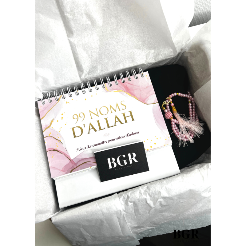 Box Cadeau Femme Aïd Ramadan : Livre Les 99 Noms d'Allah et Robe de Prière avec Hijab Intégré pas chère