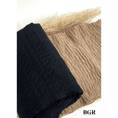 Hijab Froissé Beige Coton Fluide et Léger : un hijab élégant et confortable pour toutes les occasions 2