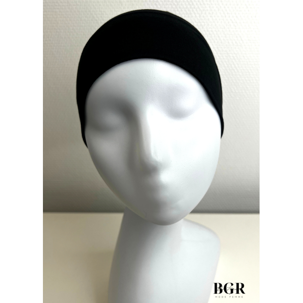 Bonnet Hijab Tube Noir Lycra : un accessoire pratique et confortable pour couvrir vos cheveux et porter sous votre hijab