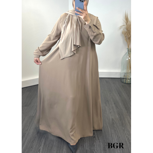 Robe Abaya évasée Soie de Medine avec poches sur les cotés